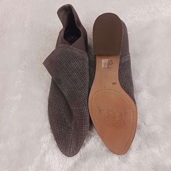 Vince Camuto mesh gray booties size 11M - Picture 3 of 5